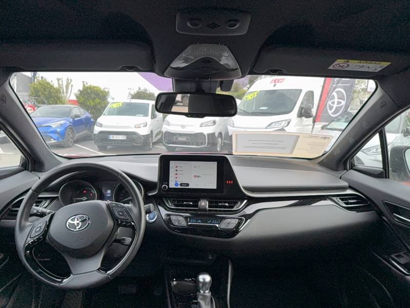 Toyota C-HR - Photo 11