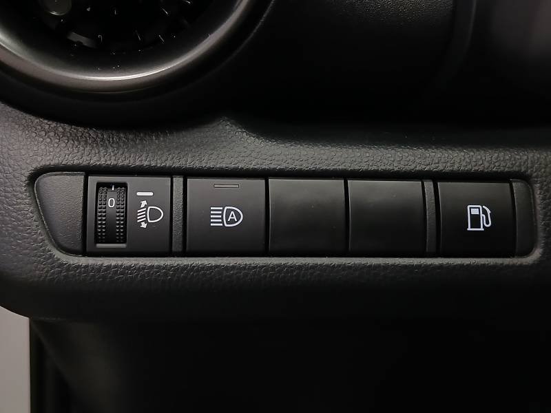 Toyota C-HR - Photo 27