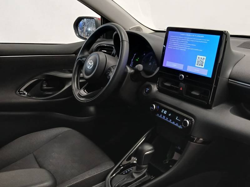 Toyota Yaris - Photo 12