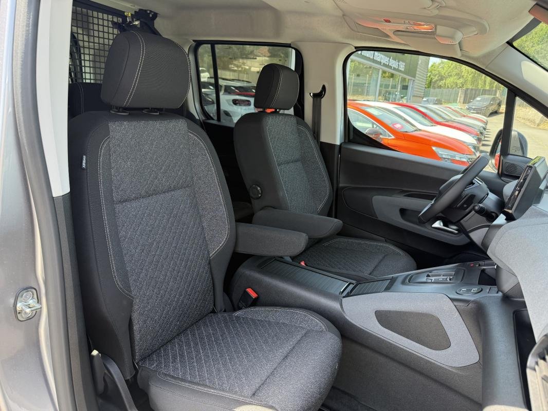 Peugeot Rifter - Photo 28