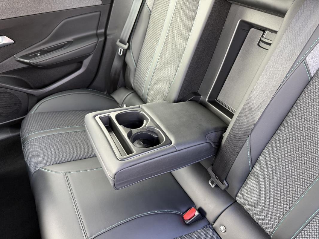 Peugeot 308 - Photo 8