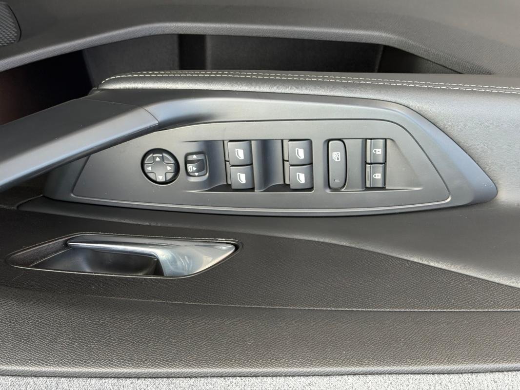 Peugeot 308 - Photo 10