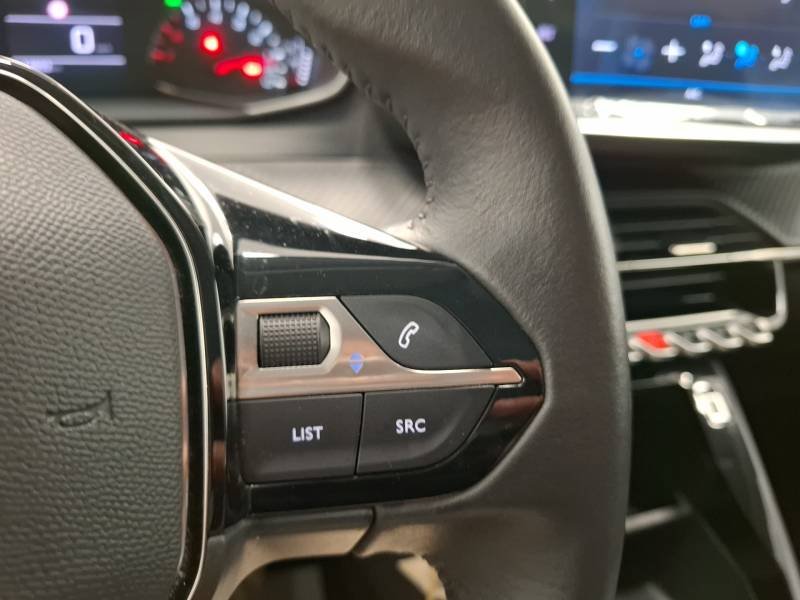 Peugeot 208 - Photo 17