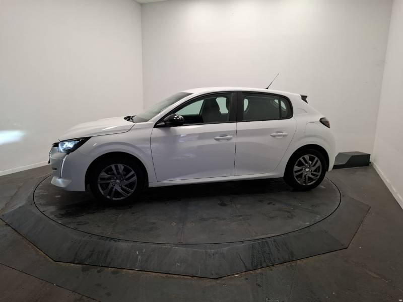 Peugeot 208 - Photo 2