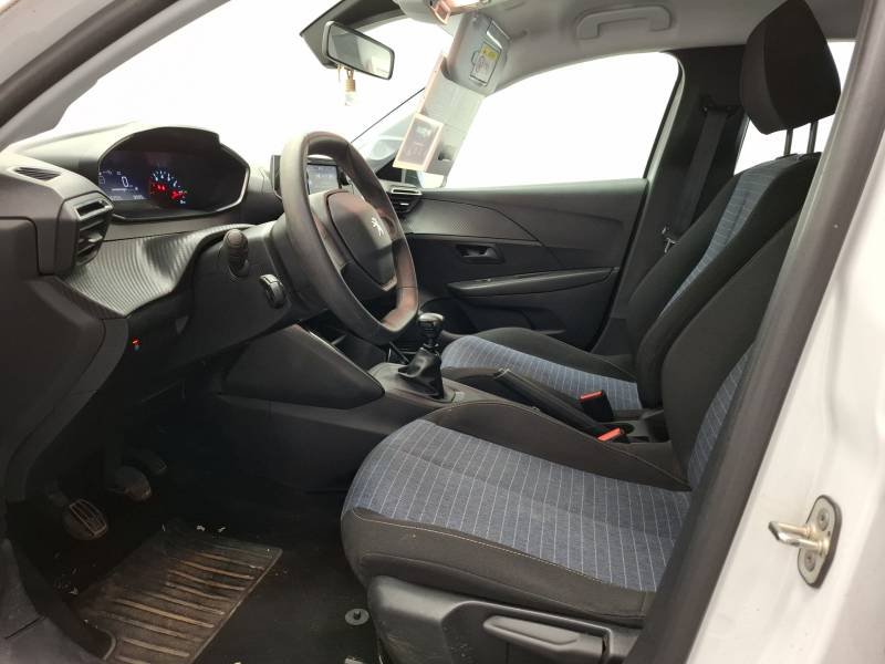 Peugeot 208 affaire - Photo 11