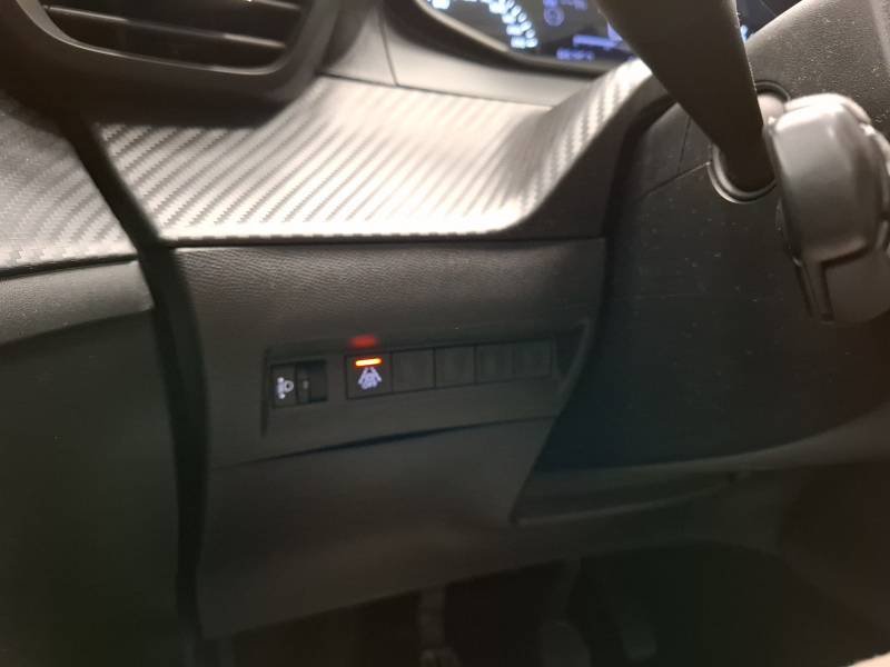 Peugeot 208 affaire - Photo 16