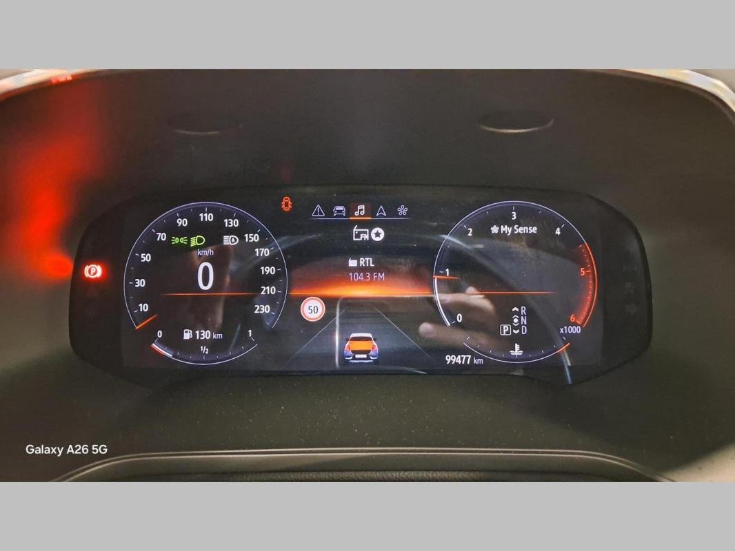 Renault Captur - Photo 10