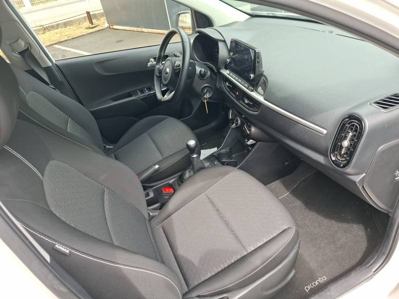 Kia Picanto - Photo 12