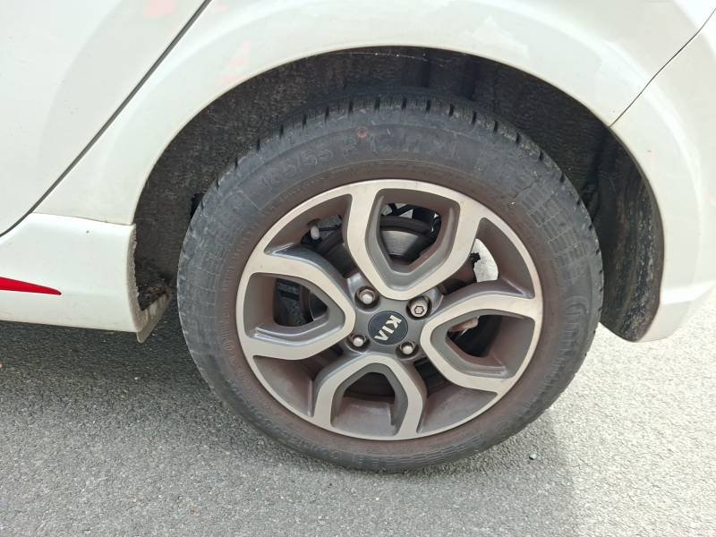 Kia Picanto - Photo 16