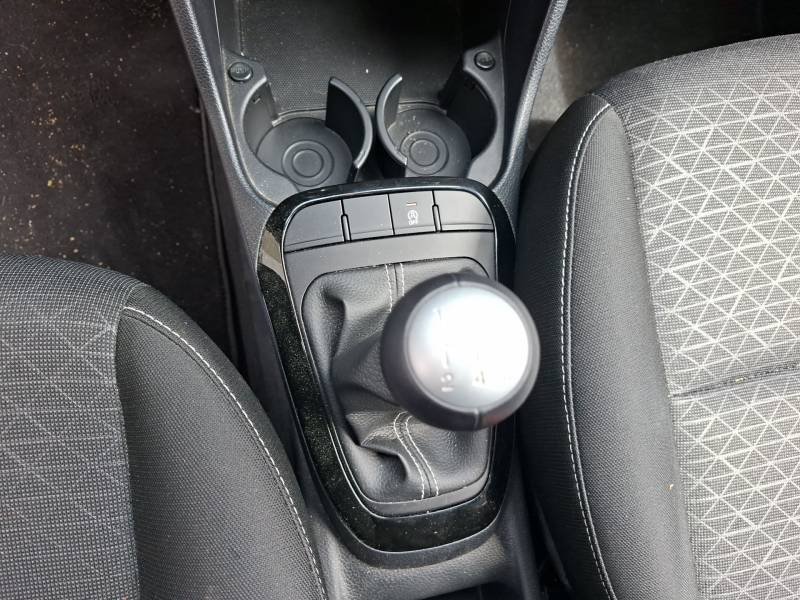 Kia Picanto - Photo 23