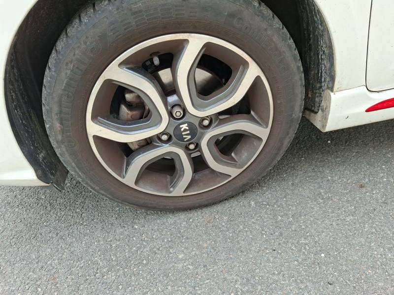 Kia Picanto - Photo 9