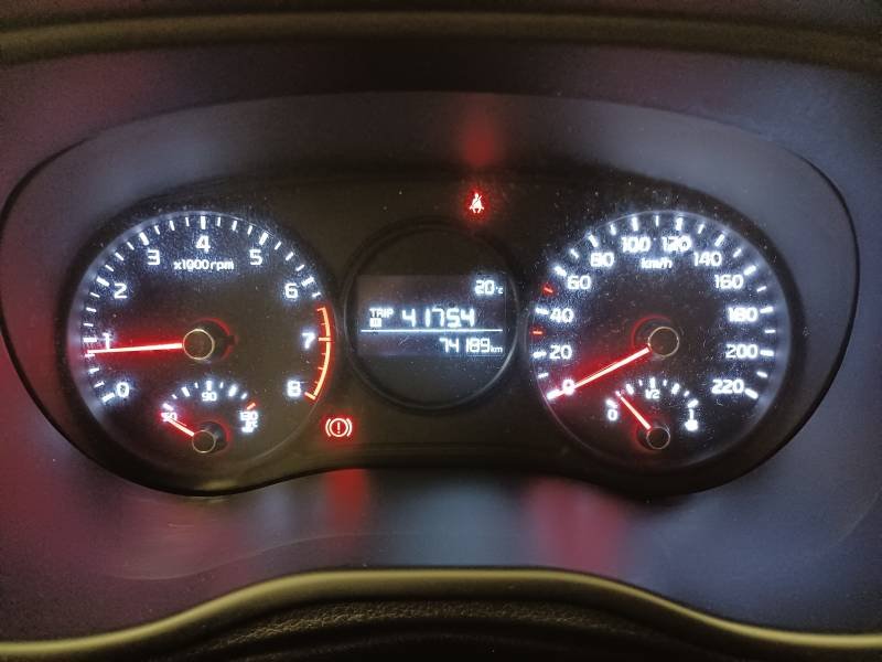Kia Picanto - Photo 20