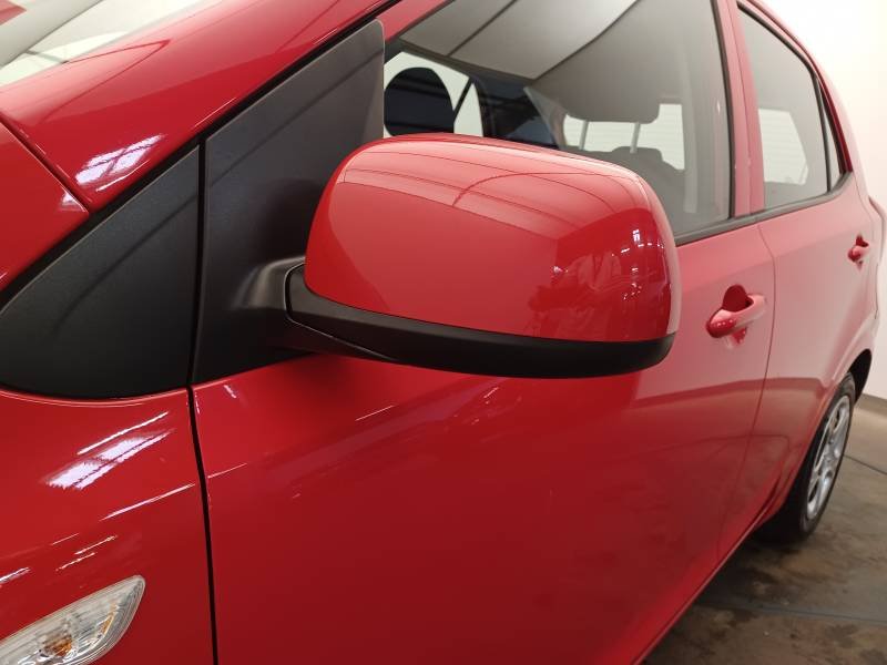 Kia Picanto - Photo 33