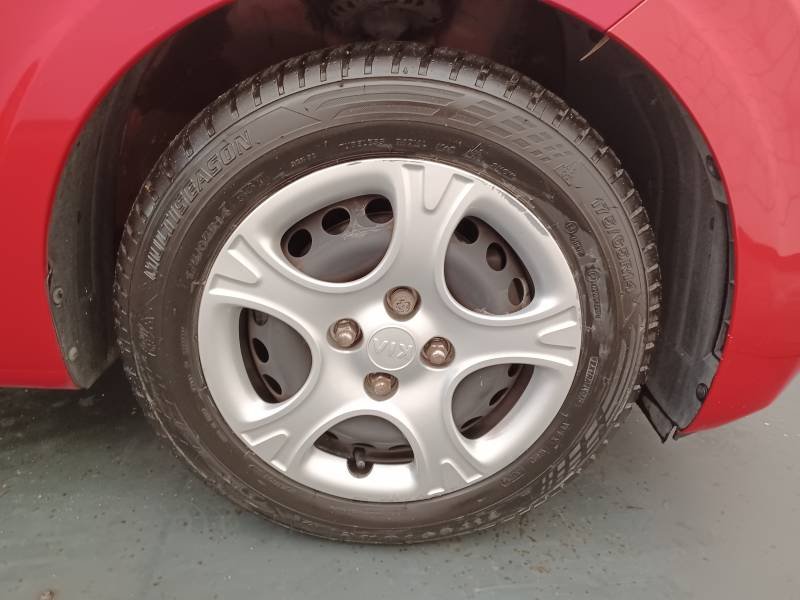 Kia Picanto - Photo 10