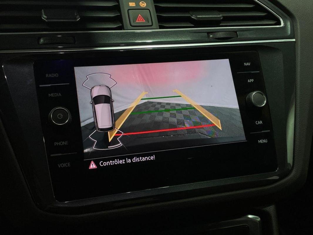 Volkswagen Tiguan - Photo 18