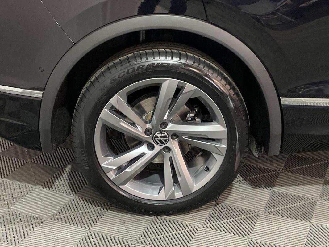 Volkswagen Tiguan - Photo 28
