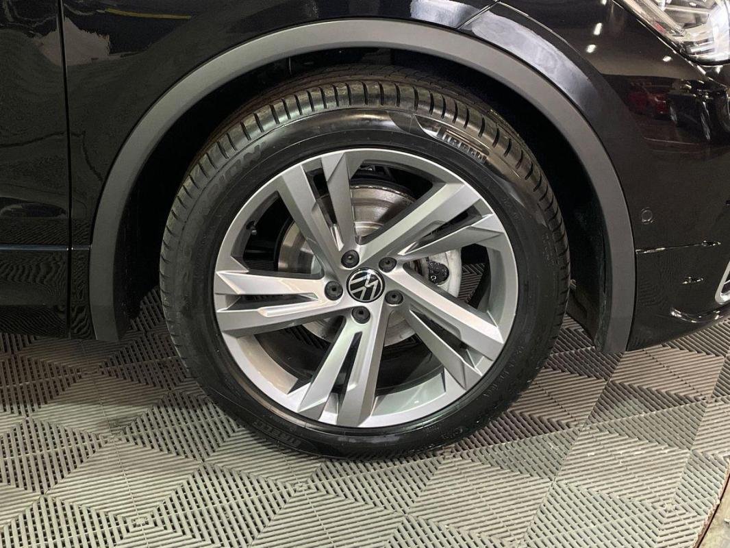 Volkswagen Tiguan - Photo 29