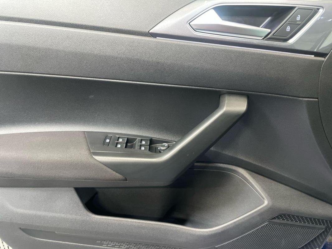 Volkswagen Polo - Photo 16
