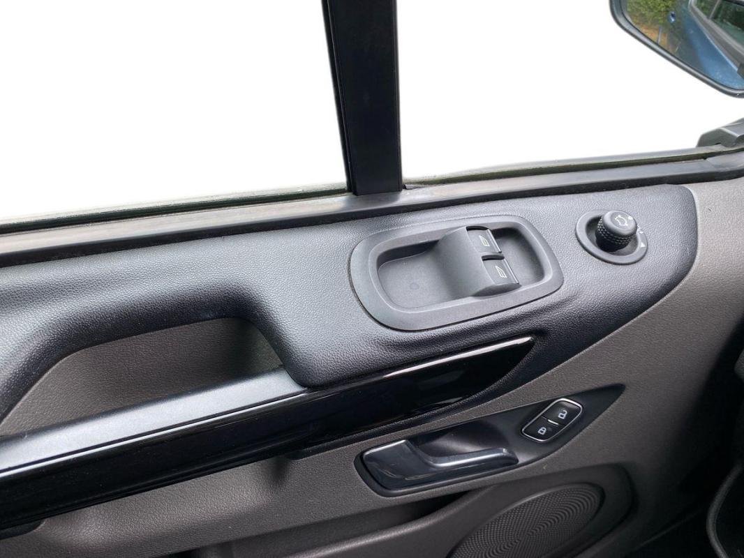 Ford Transit Custom - Photo 15
