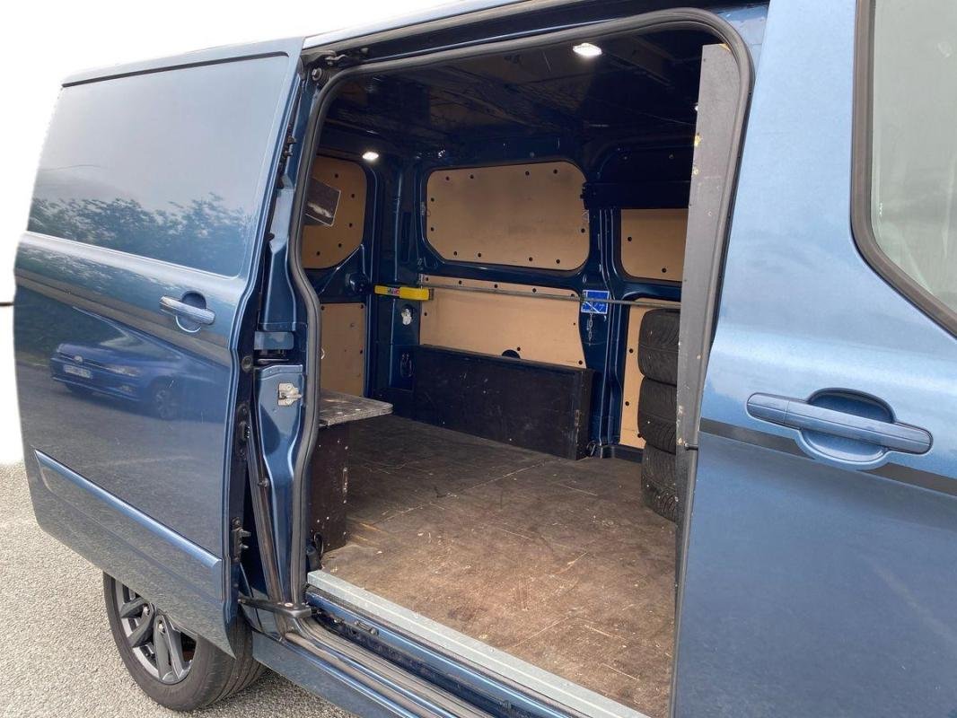 Ford Transit Custom - Photo 23