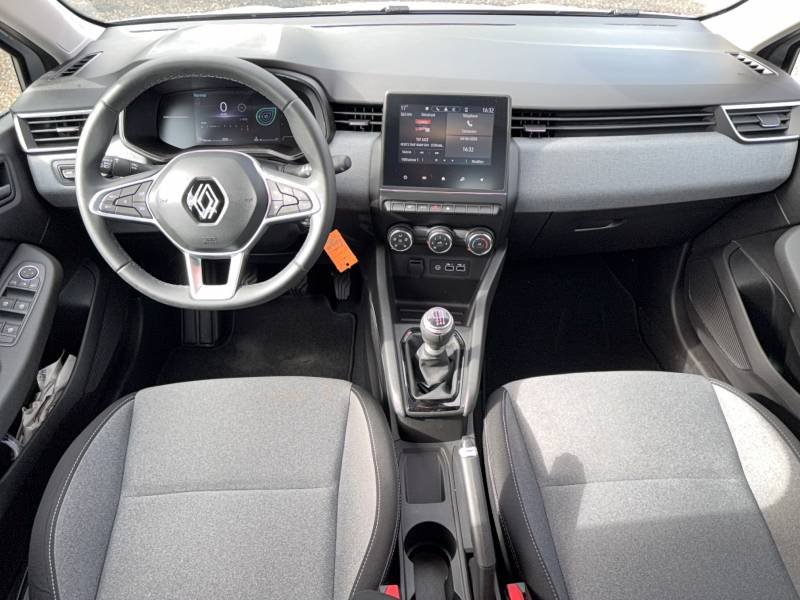 Renault Clio - Photo 16