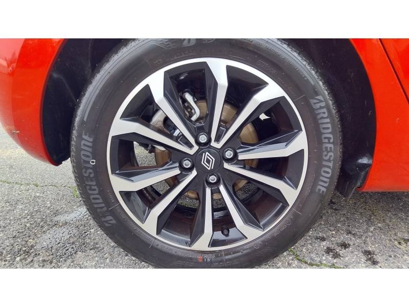 Renault Clio - Photo 16