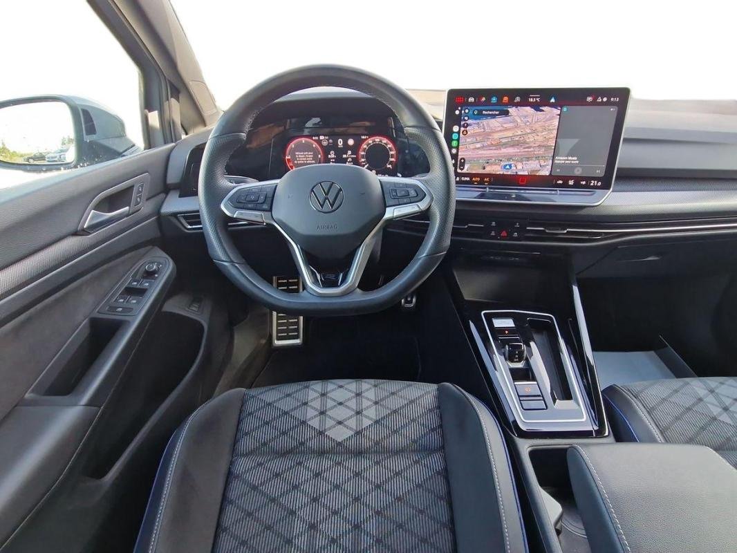 Volkswagen Golf SW - Photo 24