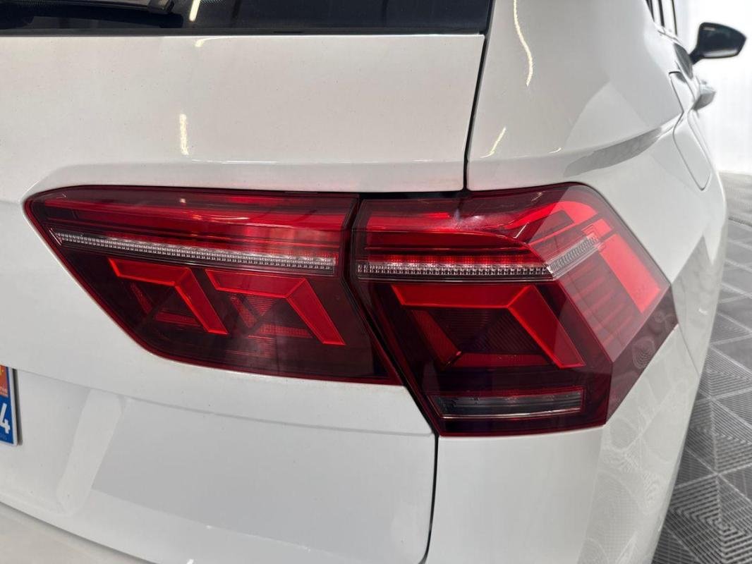 Volkswagen Tiguan - Photo 30