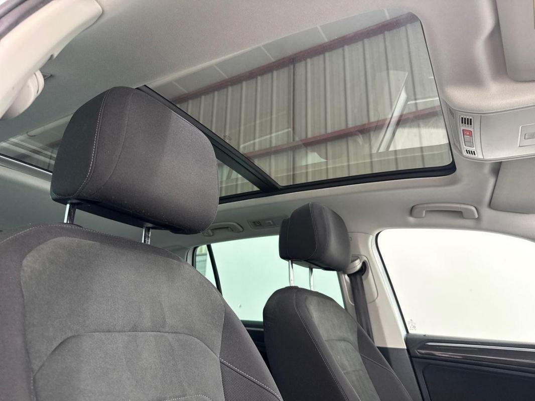Volkswagen Tiguan - Photo 34