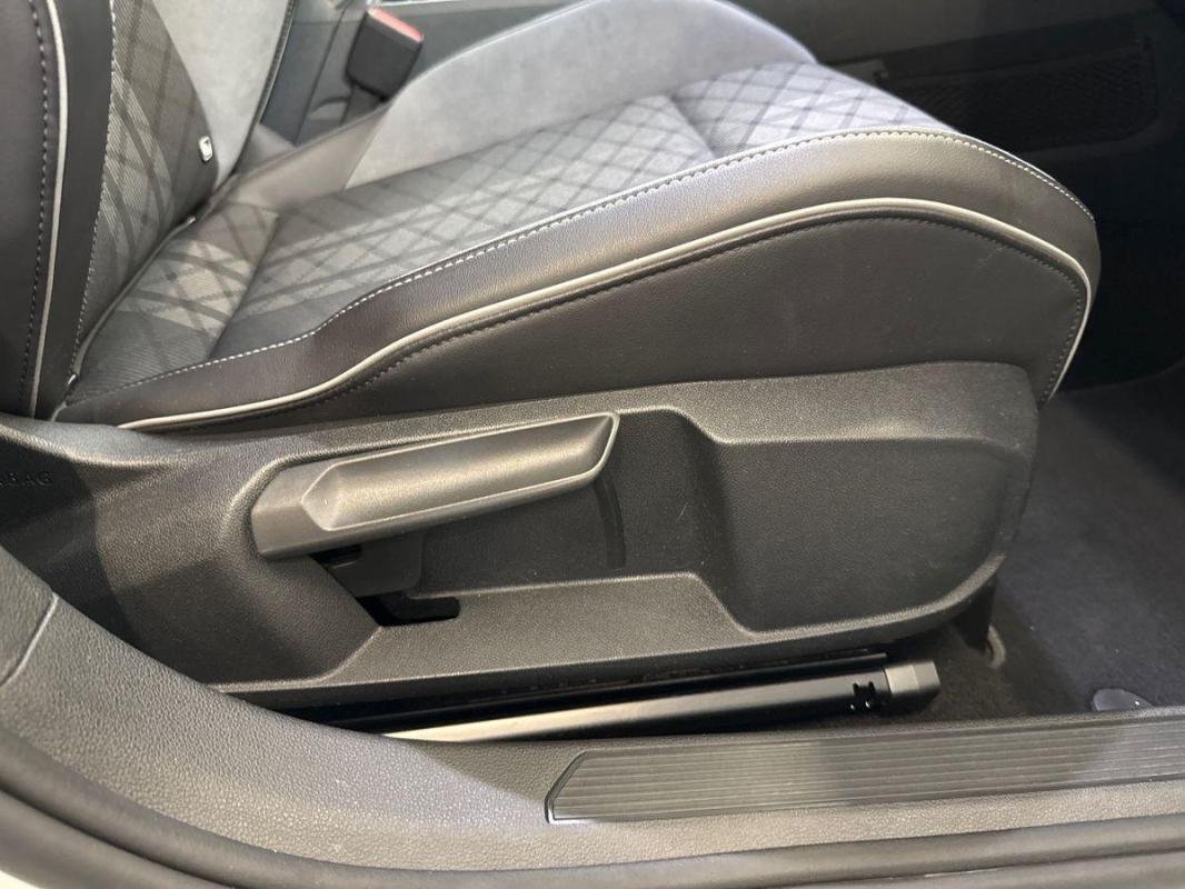 Volkswagen Golf - Photo 14