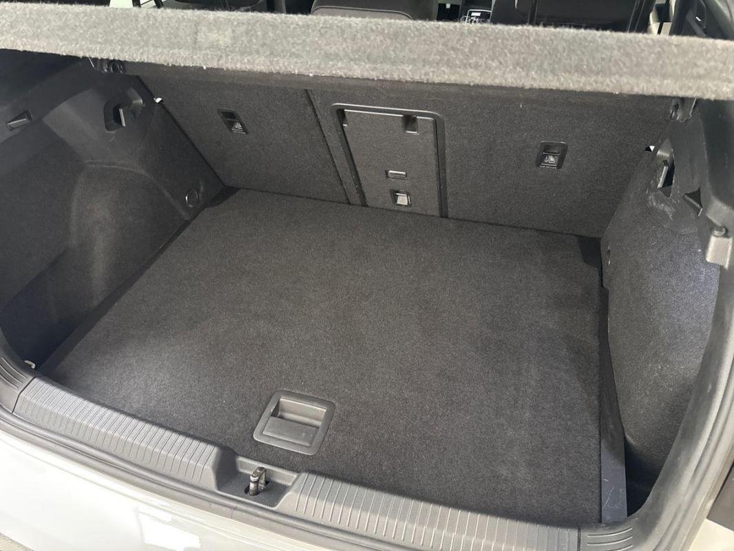 Volkswagen Golf - Photo 32