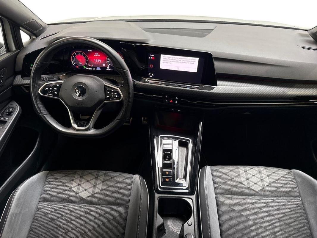 Volkswagen Golf - Photo 8