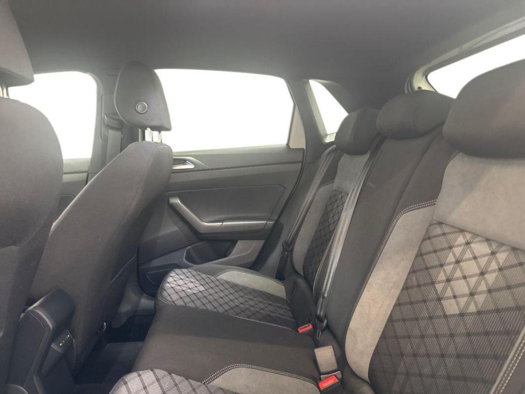 Volkswagen Polo - Photo 23
