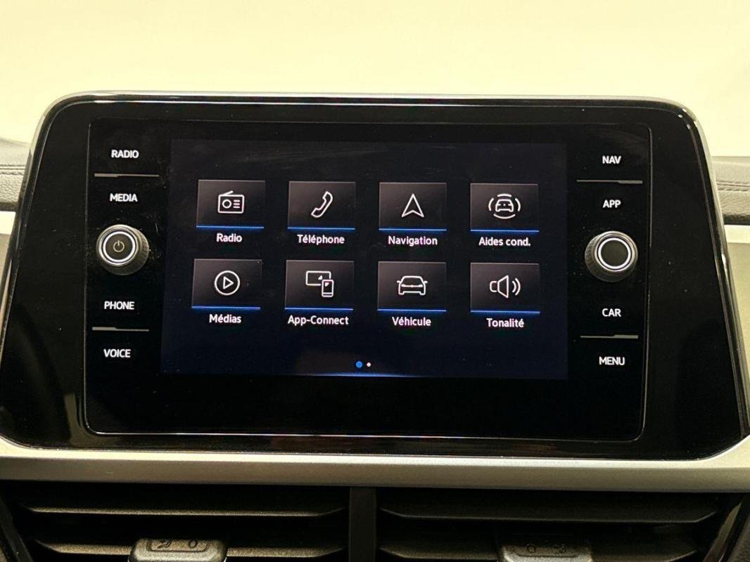 Volkswagen T-Roc - Photo 16