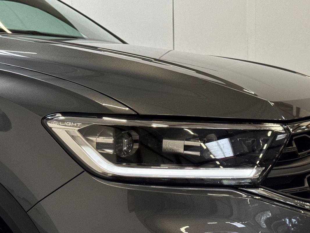 Volkswagen T-Roc - Photo 26