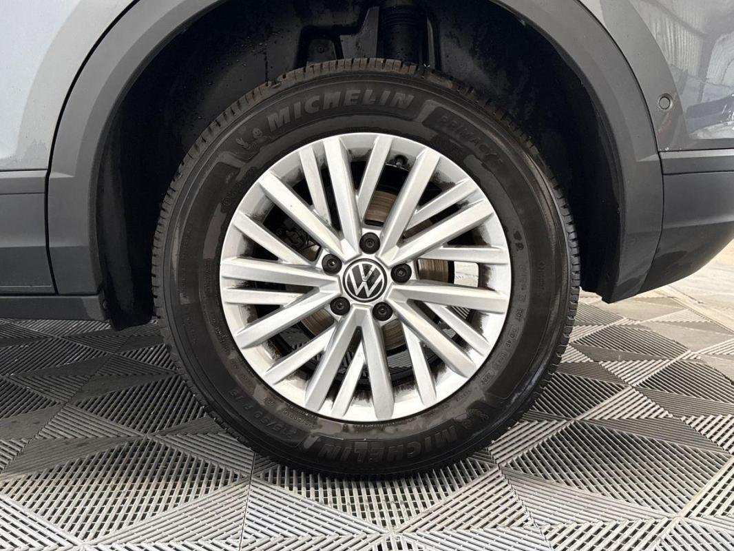 Volkswagen T-Roc - Photo 28