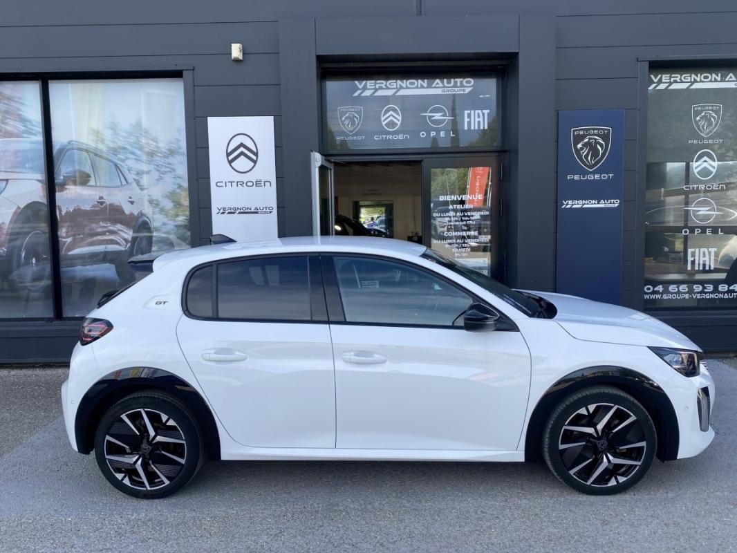 Peugeot 208 - Photo 21