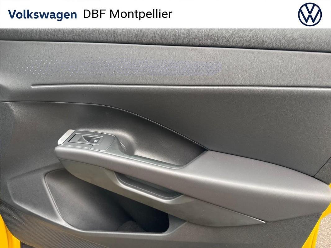 Volkswagen T-Roc - Photo 27