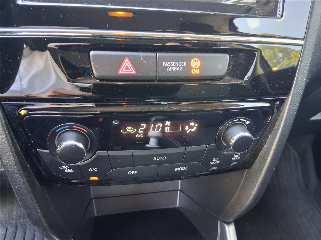 Suzuki Vitara - Photo 12