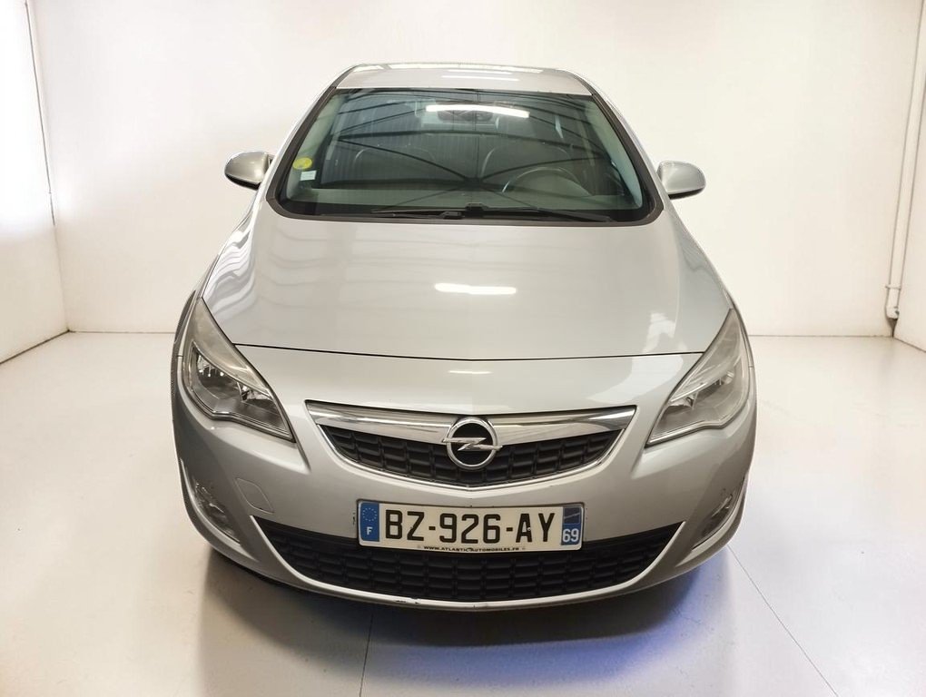 Opel Astra - Photo 4