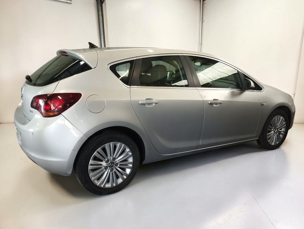Opel Astra - Photo 7