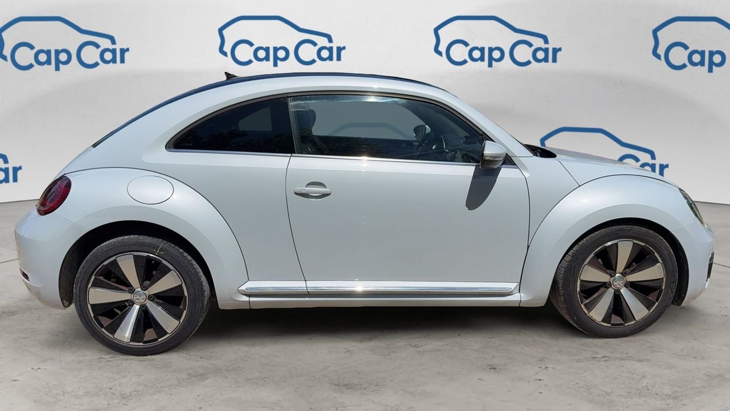 Volkswagen New Beetle - Photo 4