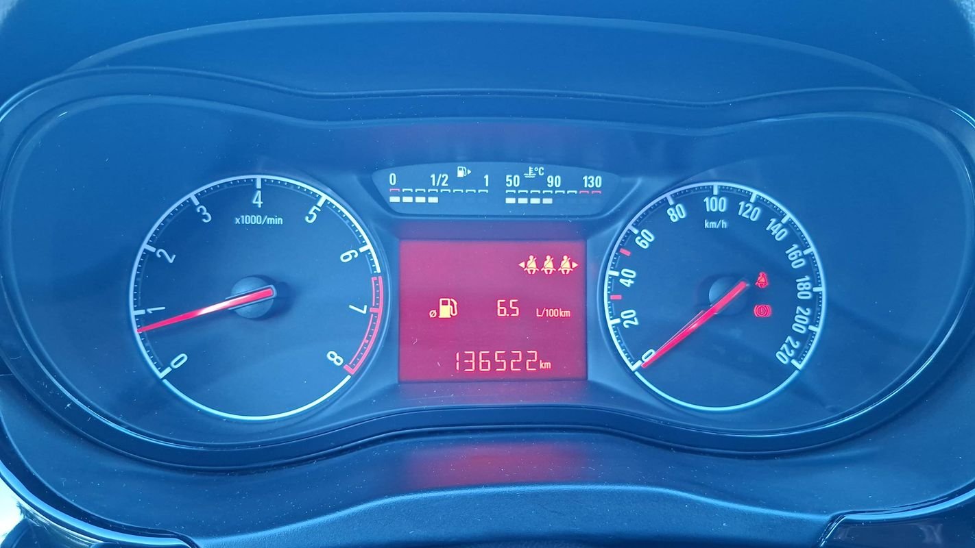 Opel Corsa - Photo 12
