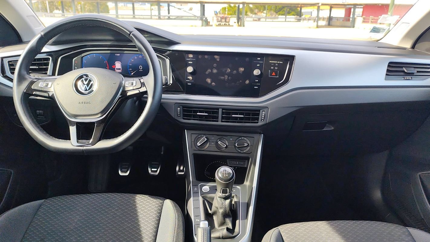 Volkswagen Polo - Photo 11