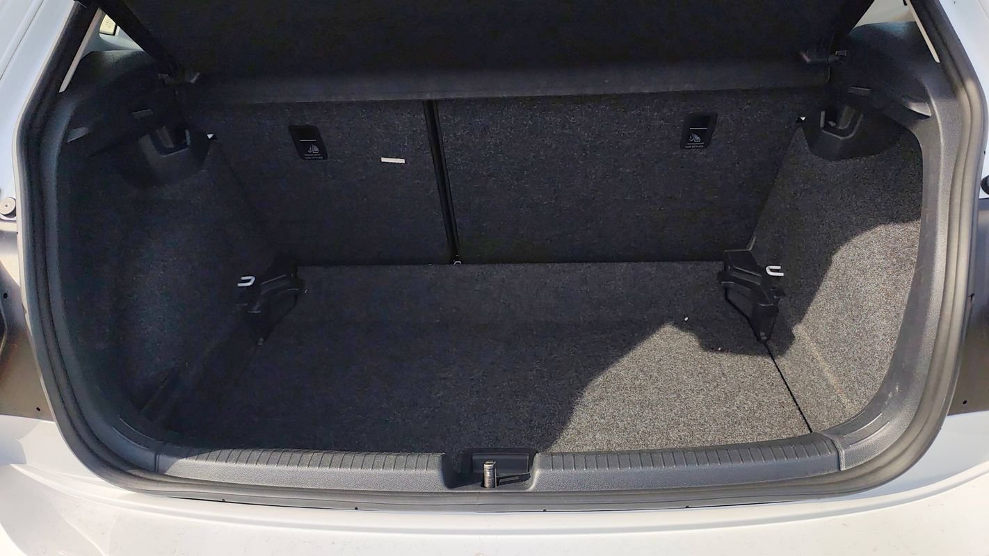 Volkswagen Polo - Photo 14