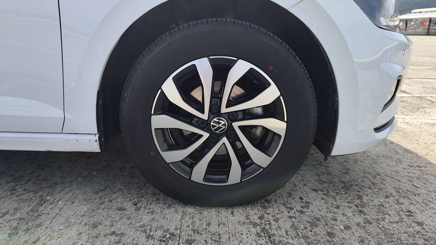 Volkswagen Polo - Photo 17
