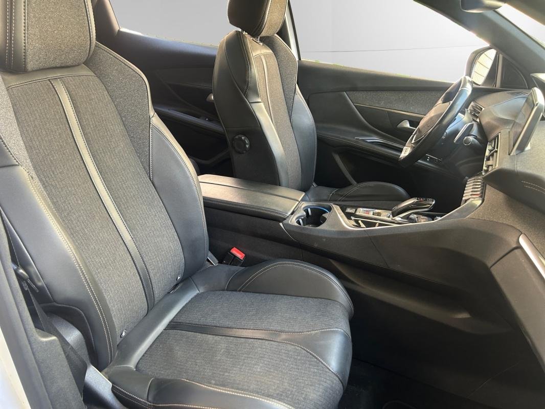 Peugeot 3008 - Photo 18