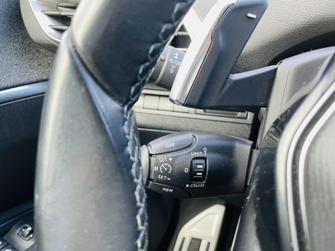 Peugeot 5008 - Photo 24