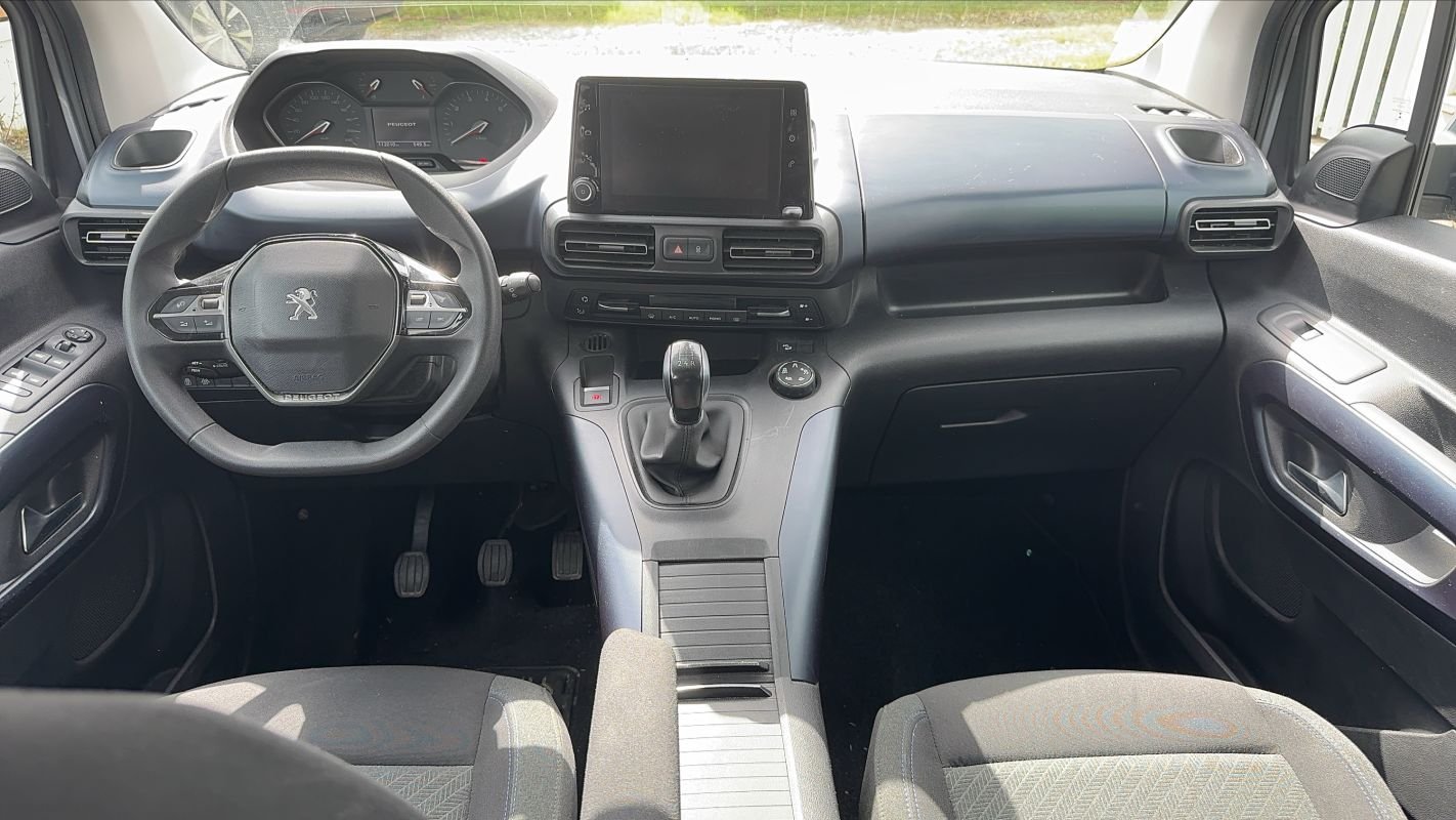 Peugeot Rifter - Photo 11
