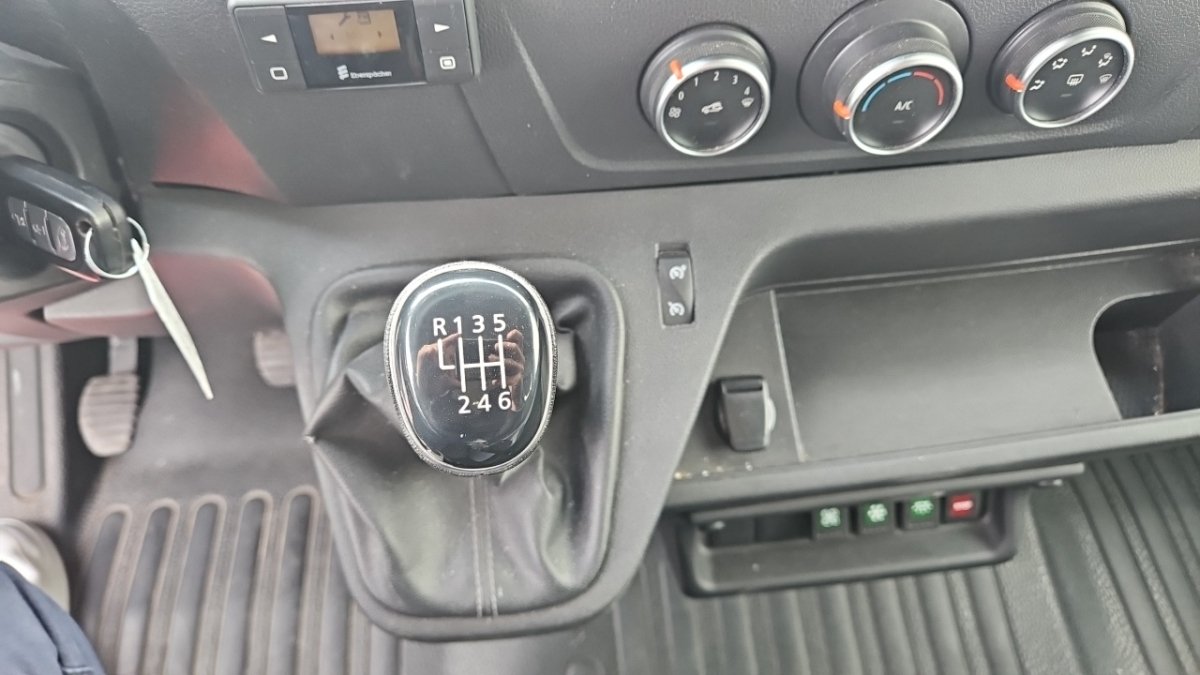 Renault master combi - Photo 21